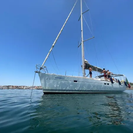 Bboats *