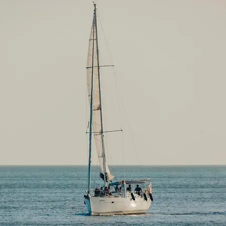 Bboats *